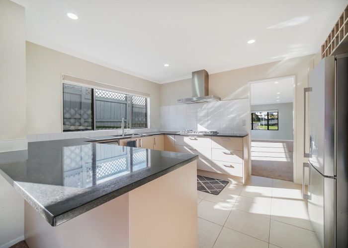  at 43 Valderama Drive, Flat Bush, Manukau City, Auckland
