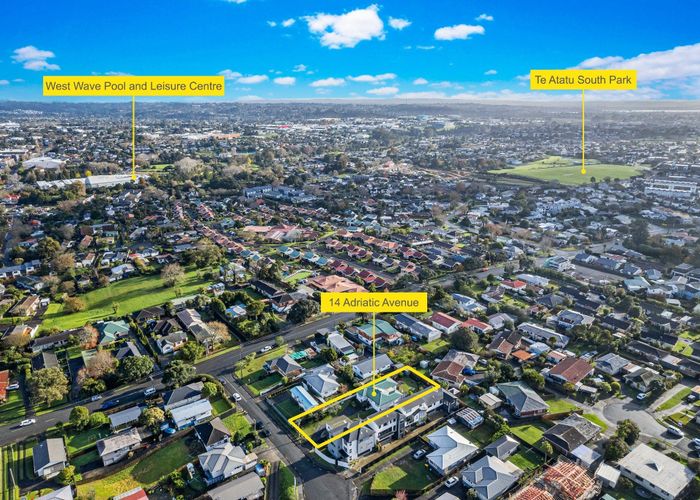  at 14 Adriatic Avenue, Henderson, Waitakere City, Auckland