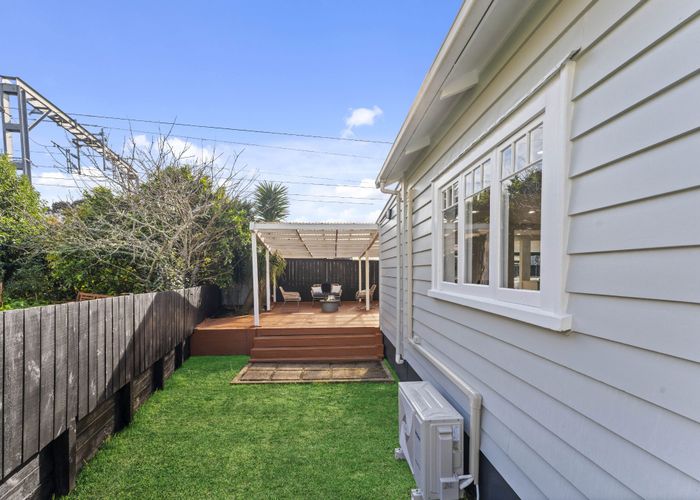  at 24A Tahi Terrace, Glen Eden, Waitakere City, Auckland