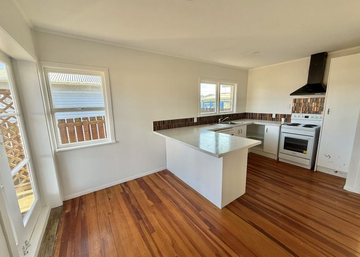  at 6 Valentine Street, Papakura, Papakura, Auckland