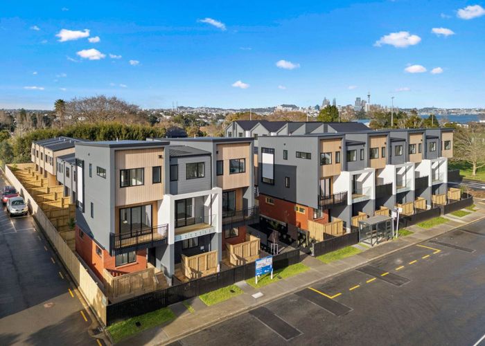  at 3/1F Rosyth Avenue, Bayswater, North Shore City, Auckland
