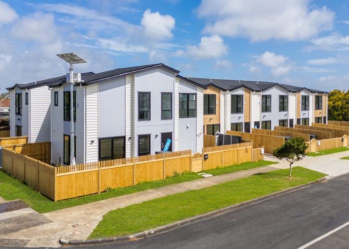  at 6/20A Cleek Road, Mangere East, Manukau City, Auckland