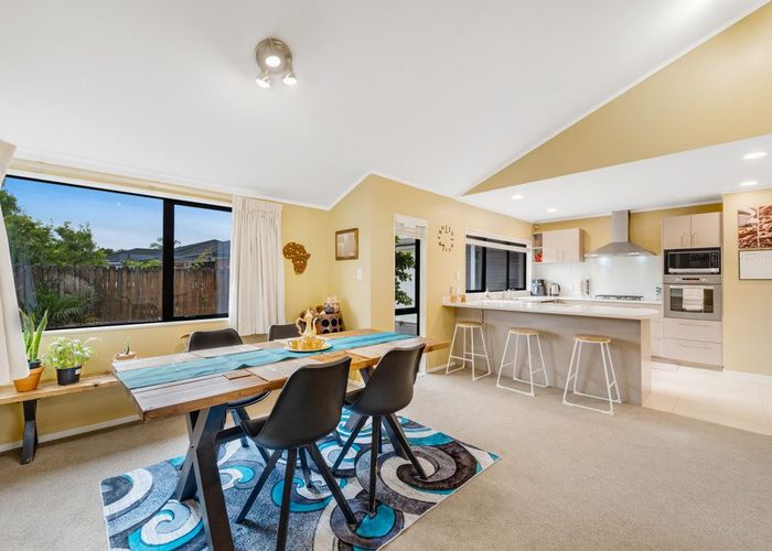  at 19 Seneca Court, Golflands, Manukau City, Auckland