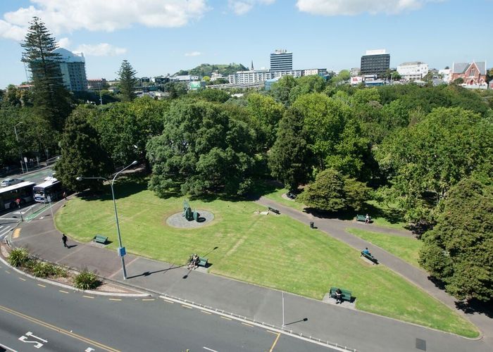  at 305/105 Symonds Street, Grafton, Auckland City, Auckland