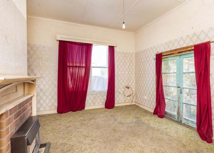  at 11 Muir Street, Gonville, Whanganui, Manawatu / Whanganui
