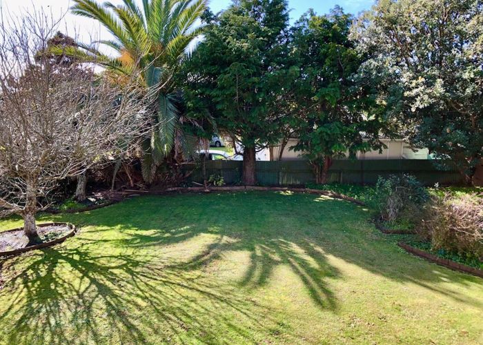 at 9 Edorvale Avenue, Papatoetoe, Manukau City, Auckland