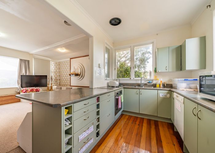 For sale 298 Main Road, Tawa, Wellington, Wellington homes.co.nz