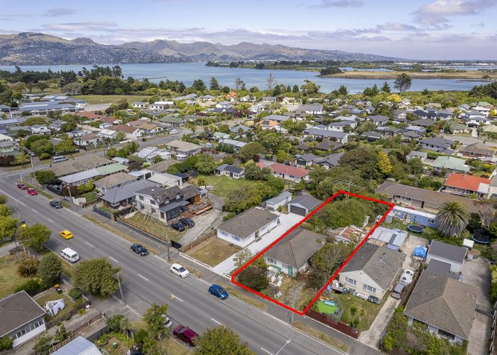  at 104 Estuary Road, South New Brighton, Christchurch