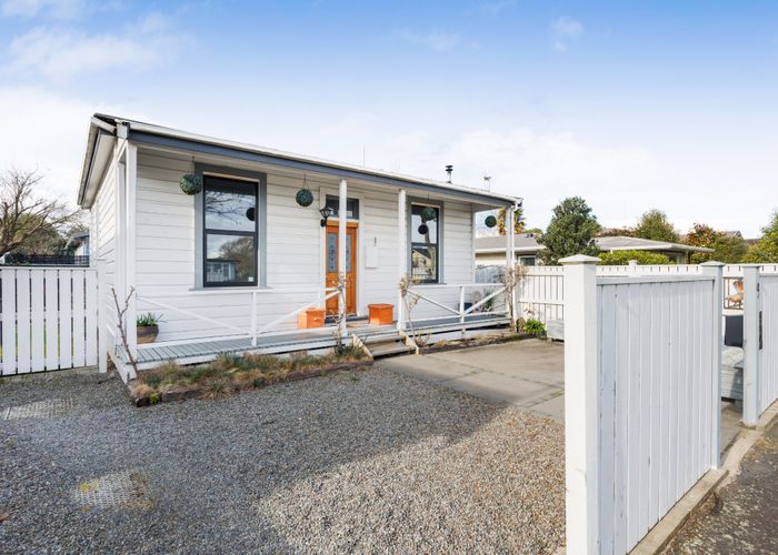  at 9 Kingswood Street, Takaro, Palmerston North, Manawatu / Whanganui