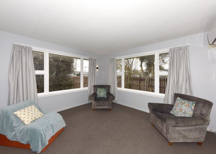  at 1/124 Huxley Street, Sydenham, Christchurch City, Canterbury