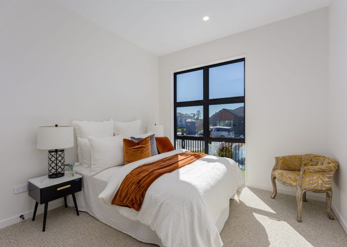  at 52 Tipu Crescent, Milldale, Rodney, Auckland