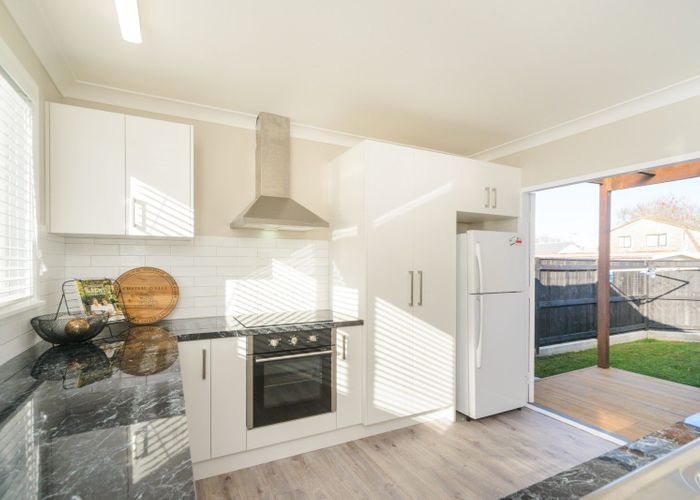  at 4 Bristol Crescent, Roslyn, Palmerston North