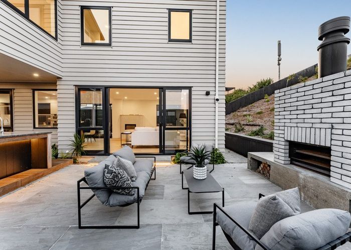  at 183 Te Oneroa Way, Long Bay, North Shore City, Auckland