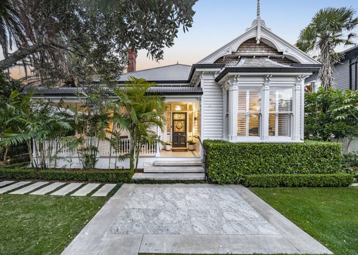  at 215 Jervois Road, Herne Bay, Auckland