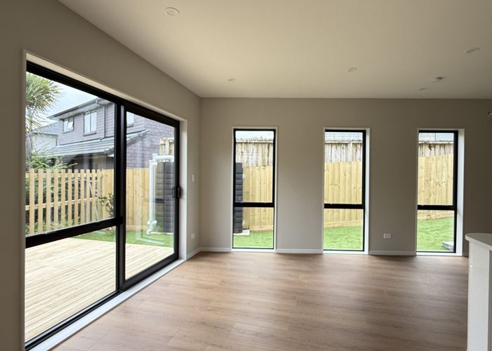  at 25C Withers Rd, Glen Eden, Waitakere City, Auckland