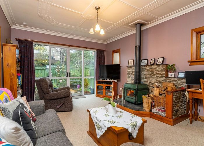  at 102 Preston Crescent, Belleknowes, Dunedin