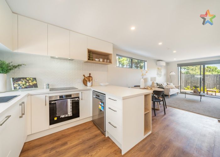  at 14/15 Awamutu Grove, Waiwhetu, Lower Hutt, Wellington