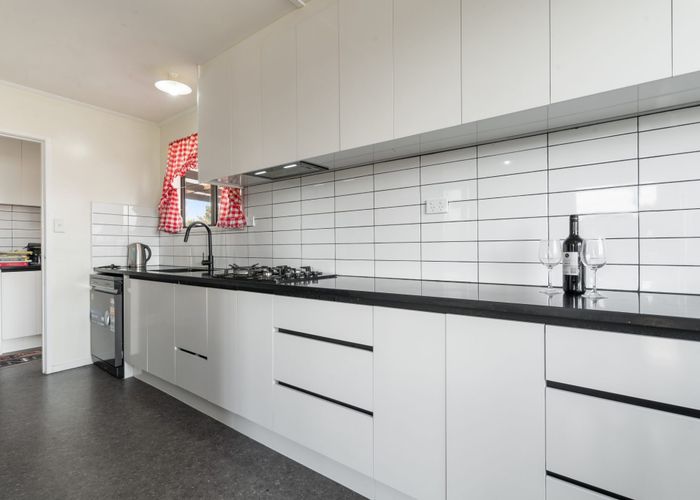  at 1/39 Taitimu Drive, Weymouth, Auckland