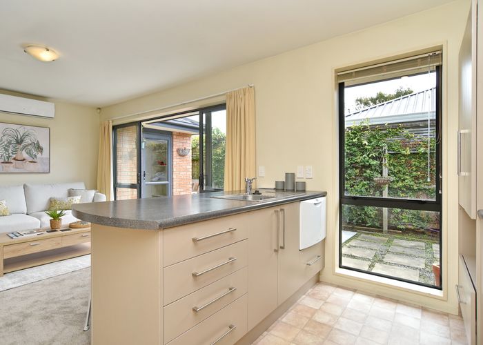  at 2/123 Sawyers Arms Road, Northcote, Christchurch