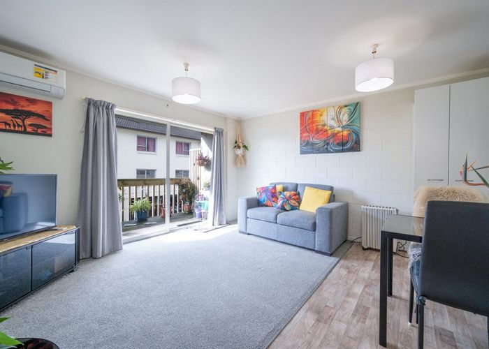  at 6/28 Princes Street, Otahuhu, Auckland City, Auckland