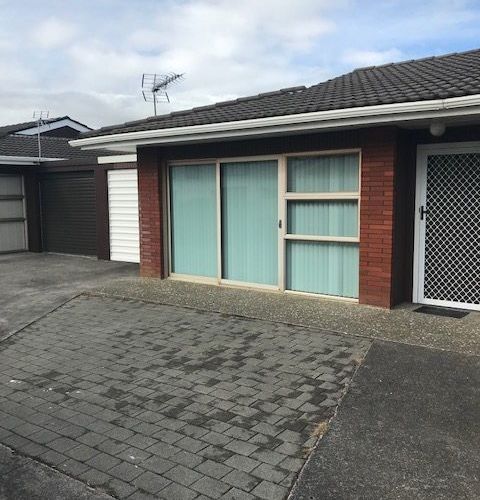  at 1/131 Union Road, Howick, Manukau City, Auckland