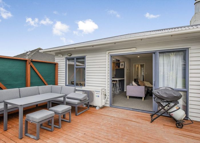  at 6 Frederick Street, Wainuiomata, Lower Hutt