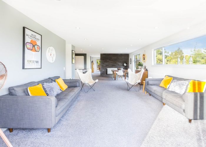  at 50 Mount Marua Drive, Timberlea, Upper Hutt