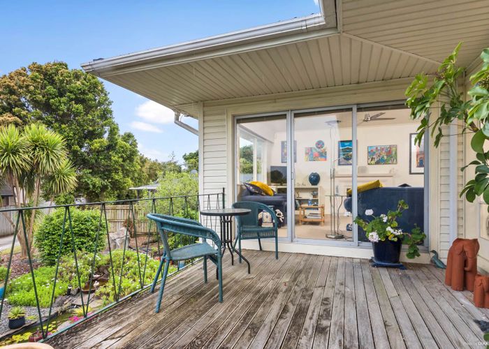  at 3 Snell Place, Pakuranga, Auckland