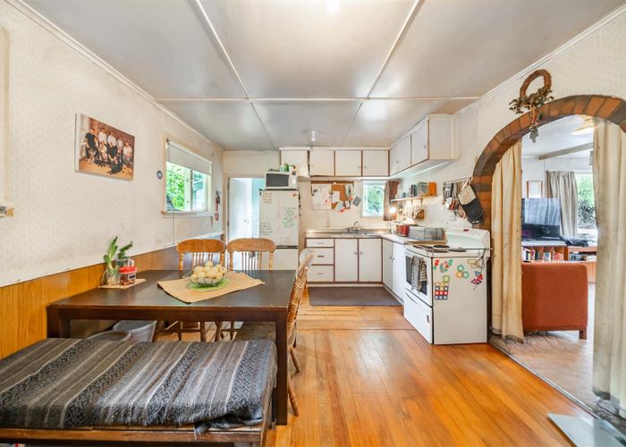  at 16 Maymorn Road, Te Marua, Upper Hutt