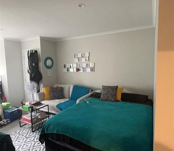  at 4/20 Jones Crescent (Room B), Melville, Hamilton, Waikato