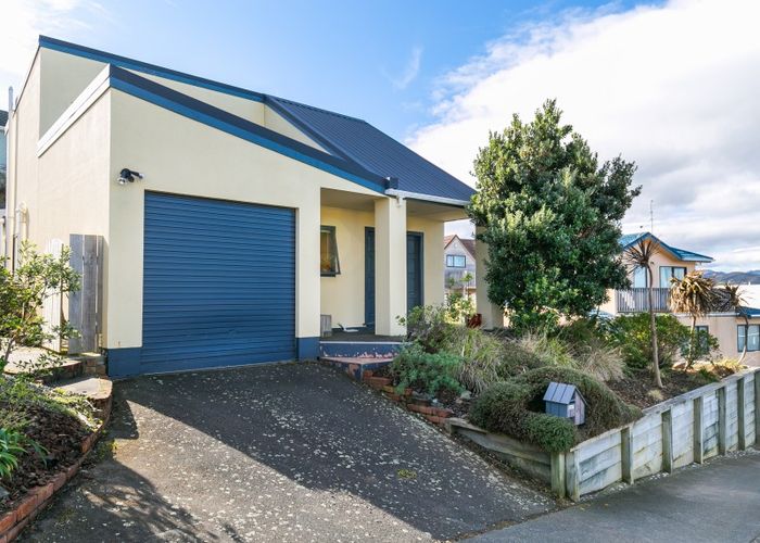  at 3 Bury Grove, Strathmore Park, Wellington