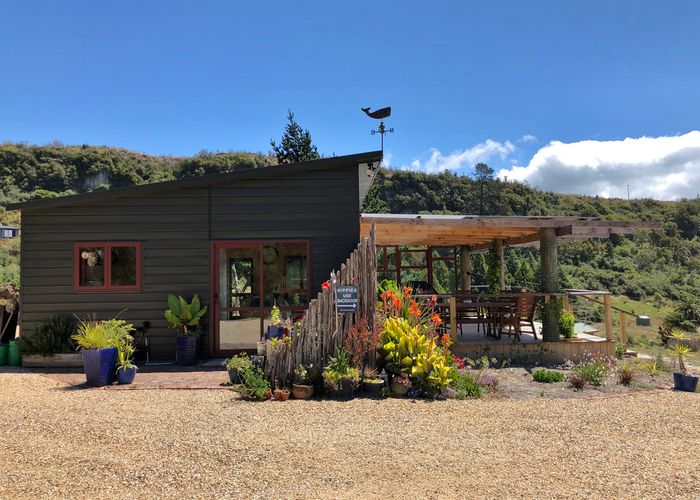  at 77 Matenga Road, Ligar Bay, Takaka