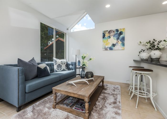  at 3/5 Momona Road, Greenlane, Auckland