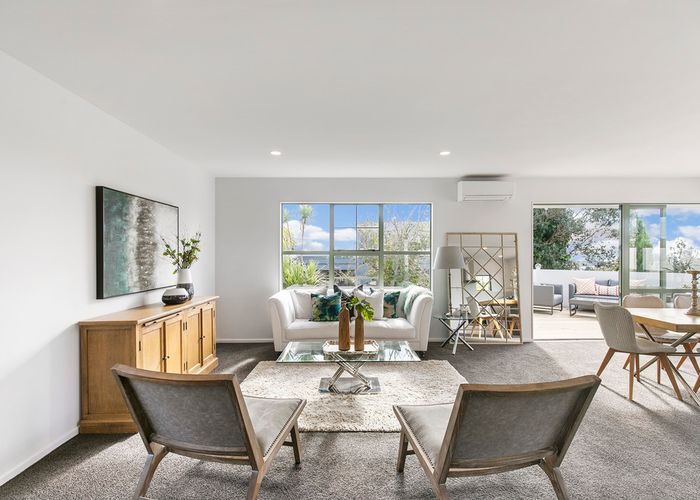  at 87 Glengarry Road, Glen Eden, Auckland