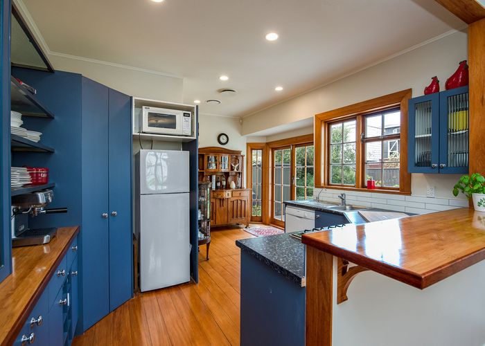  at 14 Eagle Street, Karori, Wellington