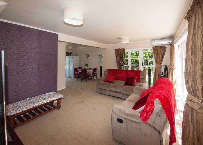  at 91 Churton Drive, Churton Park, Wellington