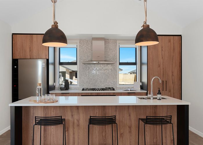  at 5 Monaro Place, Papamoa Beach, Tauranga