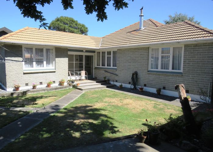  at 1 Kitchener Street, Netherby, Ashburton