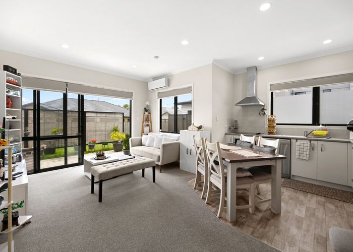  at 2/2 Lambert Court, Glenview, Hamilton, Waikato