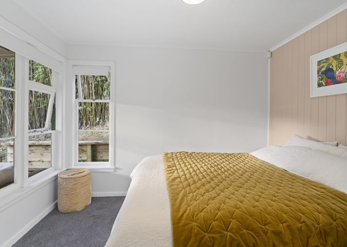  at 802 West Coast Road, Oratia, Auckland
