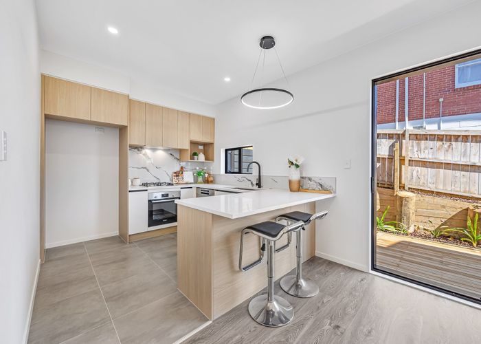  at 9B Larne Avenue, Pakuranga Heights, Manukau City, Auckland
