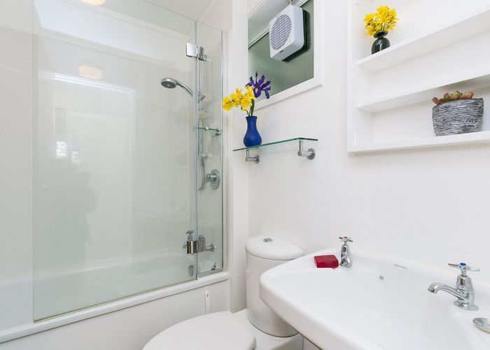  at 7/6  Heaton Terrace, Brooklyn, Wellington, Wellington