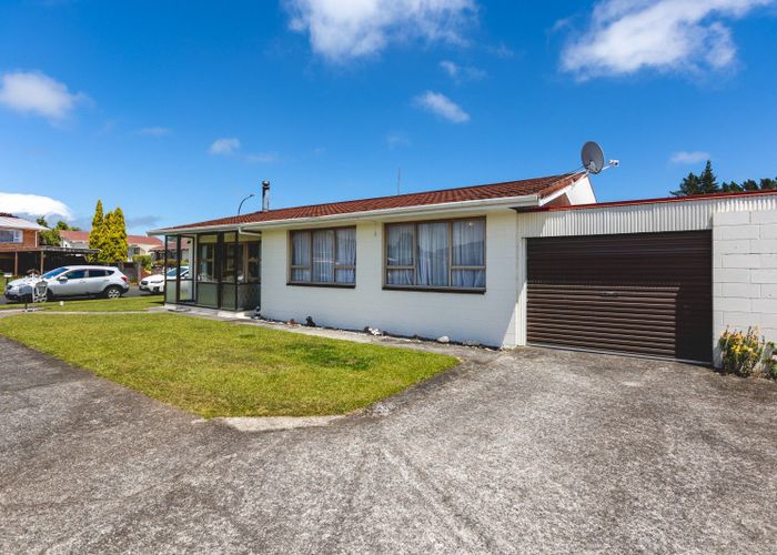  at 10 Kauri Street, Merrilands, New Plymouth
