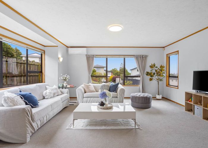  at 14 Deverell Place, Browns Bay, North Shore City, Auckland