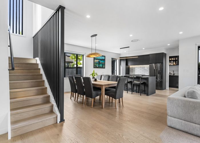  at 18B Kiwi Road, Point Chevalier, Auckland