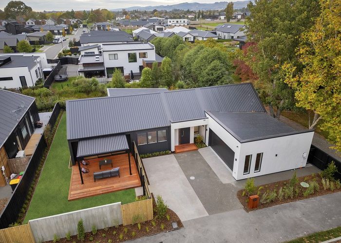  at 158 Gardiners Road, Harewood, Christchurch City, Canterbury