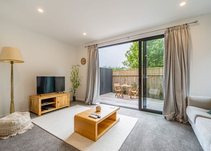  at 9/323 Riverside Drive, Waterloo, Lower Hutt, Wellington
