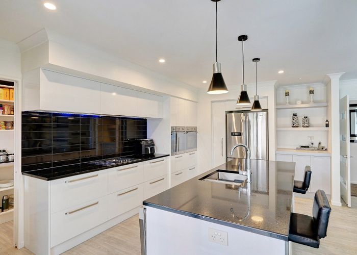  at 6 Claremont Crescent, Amberley, Hurunui, Canterbury