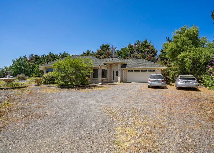  at 16 Cheriton Lane, Runciman, Drury