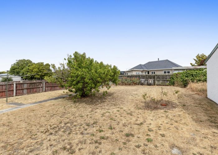  at 30 Cuffs Road, Wainoni, Christchurch City, Canterbury